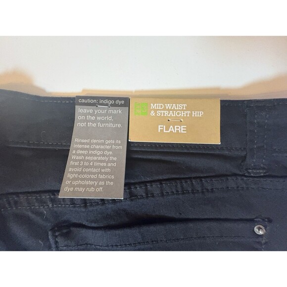 NWT  Mossimo Flare Premium Denim Jeans Women’s Black Mid Rise Trouser Size 8 - Picture 12 of 12